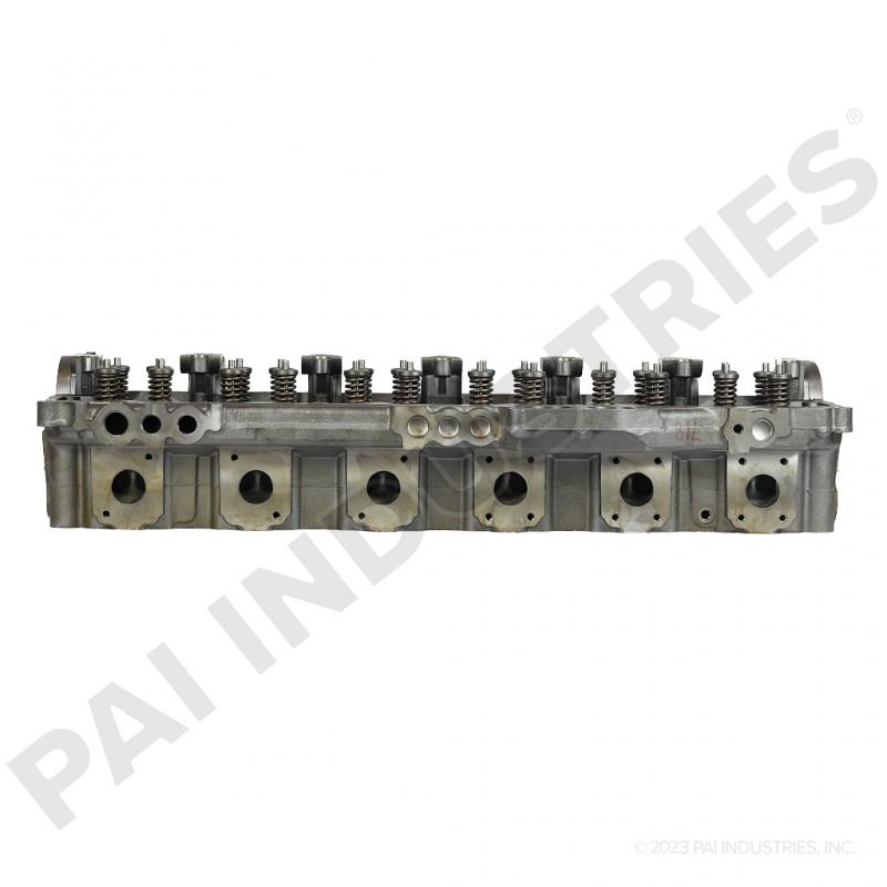 CYLINDER HEAD ASSEMBLY